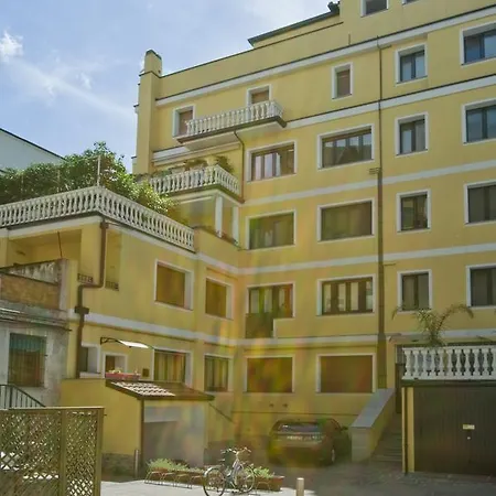 Arco Della Pace-sempione Appartement